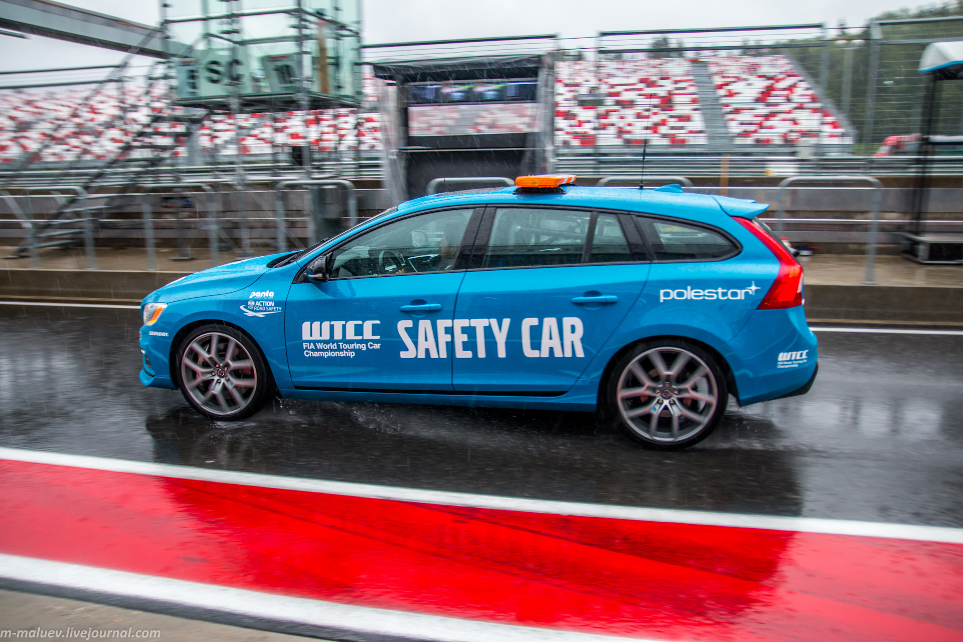 WTCC Safety car v60