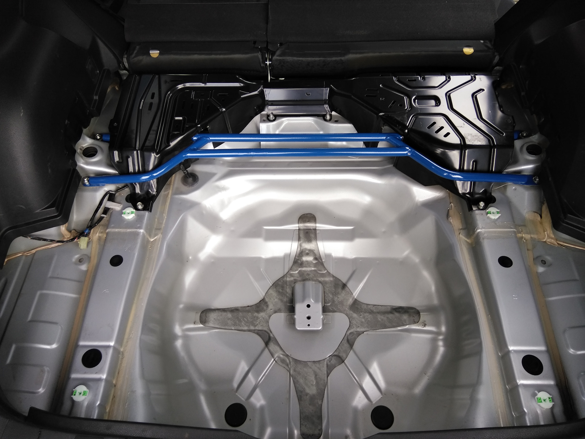 Задняя распорка cusco subaru wrx. Распорка моторного forester sh9. Распор телескопический 160-290. Распорки subaru forester sh. Распор телескопический стайер.