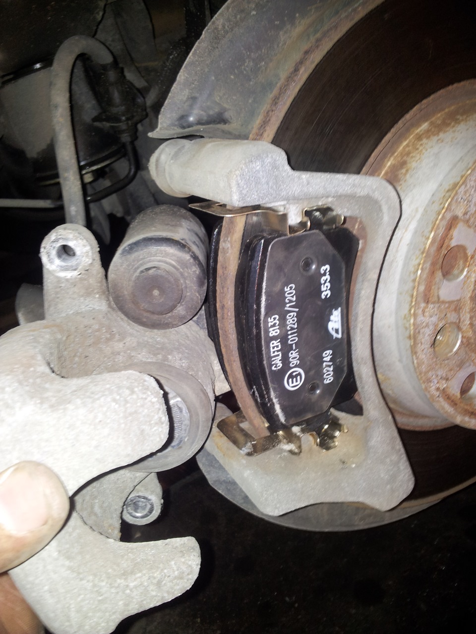 задние колодки пассат б8