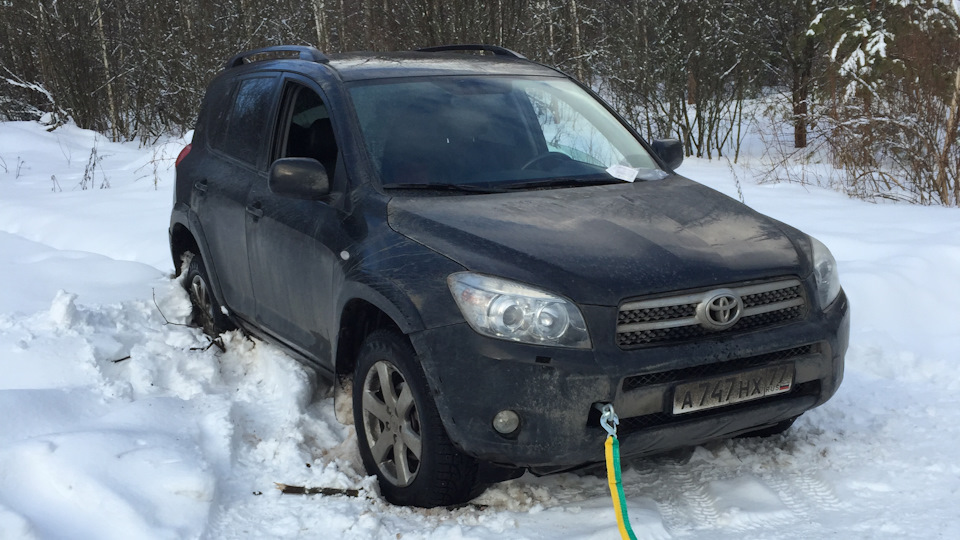 Toyota RAV4 (III) 2.4 бензиновый 2008 | на DRIVE2