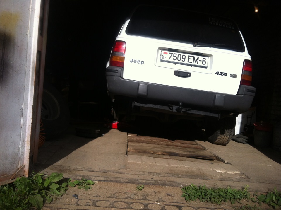 Оркестр в подвеске или "начитался форумов и полез искать то, что гремит ...