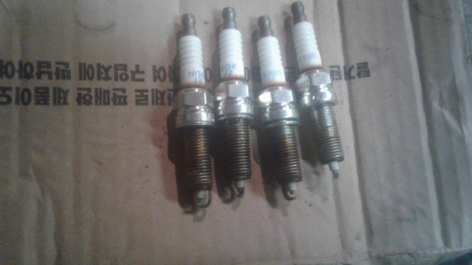 Стуки передней подвески — Hyundai Solaris, 1,6 л, 2011 года | визит на ...