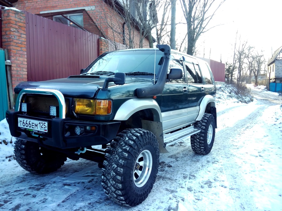 Исузу бигхорн. Isuzu Bighorn 3.1. Isuzu Bighorn 1. Исузу Бигхорн 1996 года 3.2. Isuzu Bighorn 1996 года.