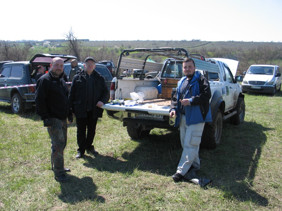 Фото в бортжурнале Nissan Navara (1G)