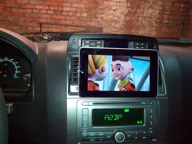 Планшет как головное устройсво — УАЗ Patriot, 2,2 л, 2012 года | тюнинг ...