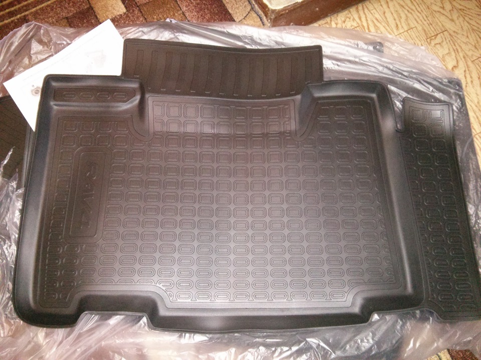 Коврики резиновые в салон Нужная вещь) — Toyota RAV4 (IV), 2 л, 2013 ...