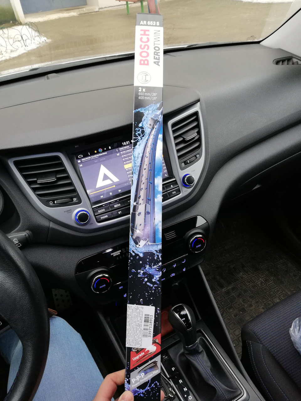 Фото в бортжурнале Hyundai Tucson (TL). Запчасти на фото: 3397118911