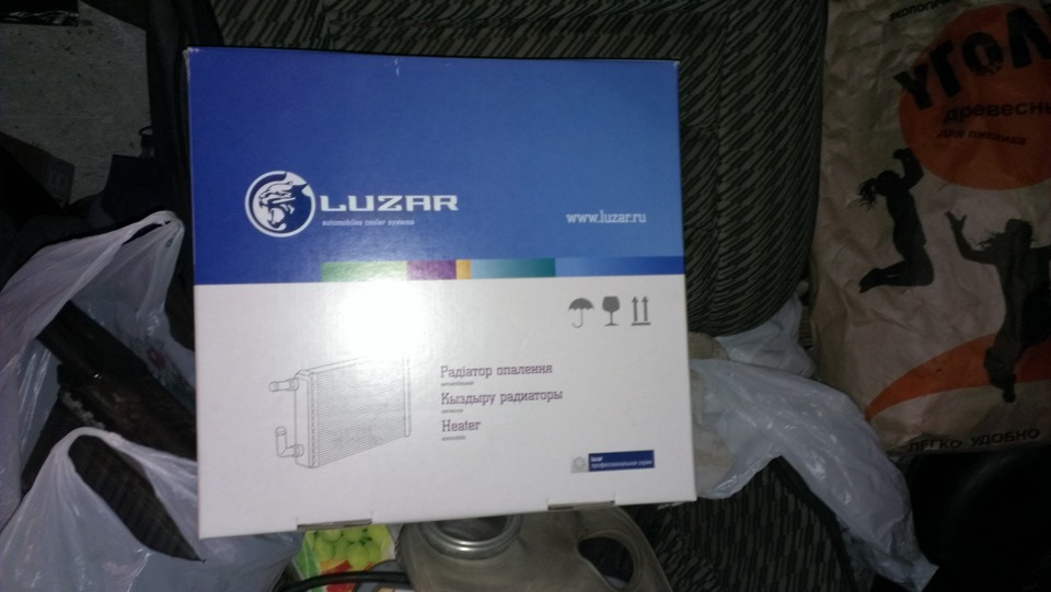 №17 замена радиатора печки или клизма в заднице — Lada 21124, 1,6 л ...