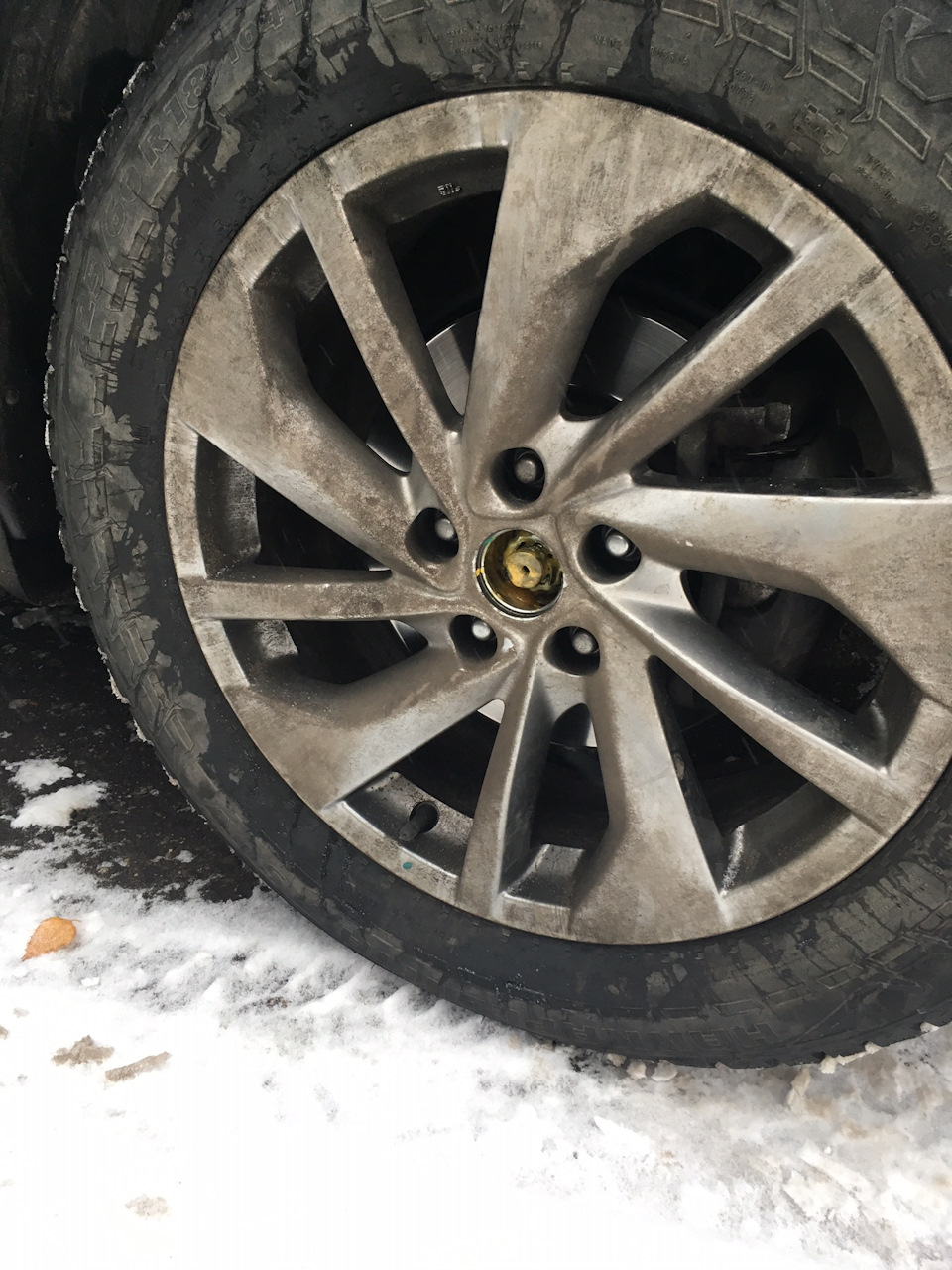 Колпак ступицы на диск R18 — Nissan X-Trail III (t32), 2 л, 2015 года ...