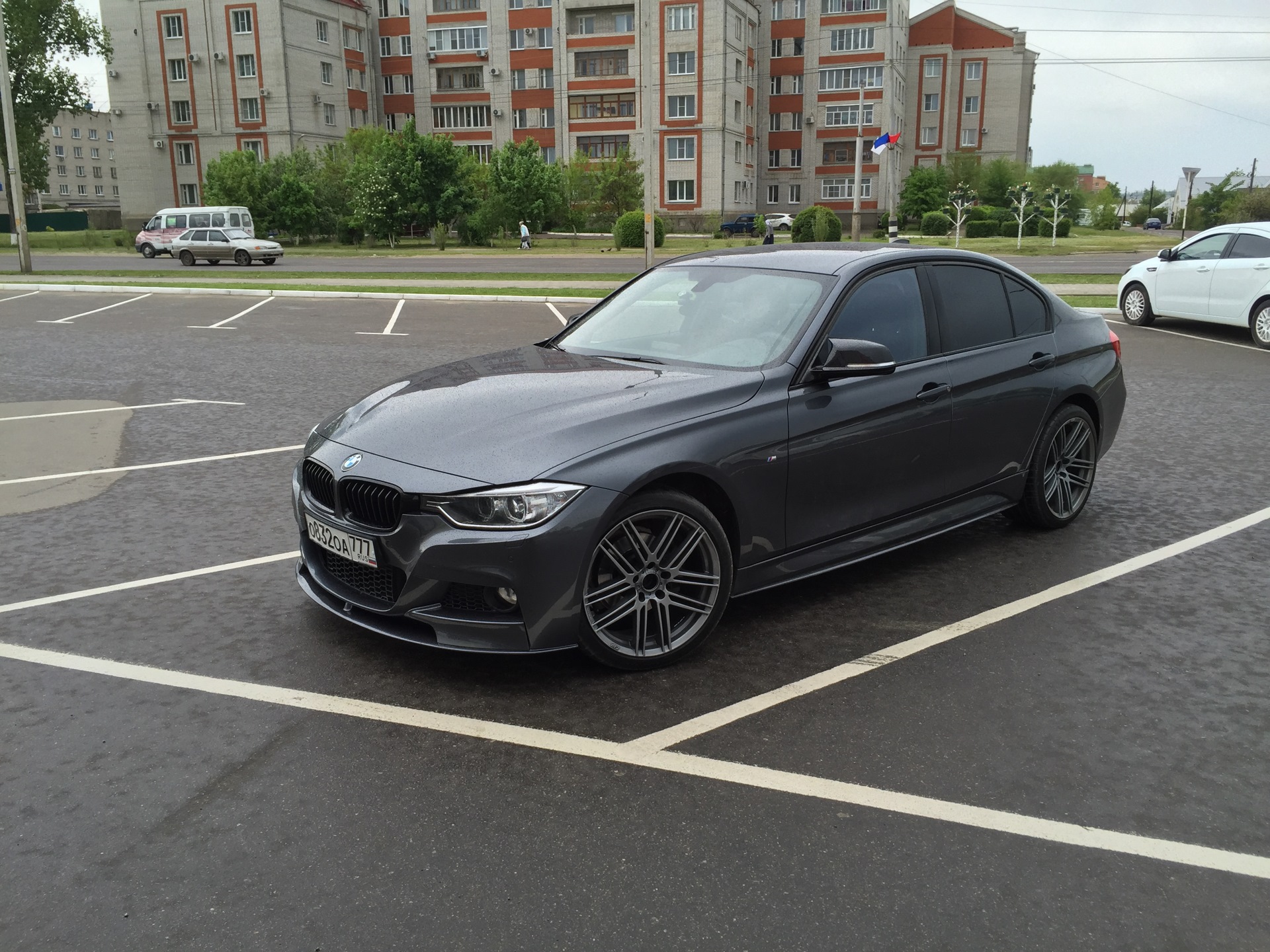 BMW 3 f30 коричневая