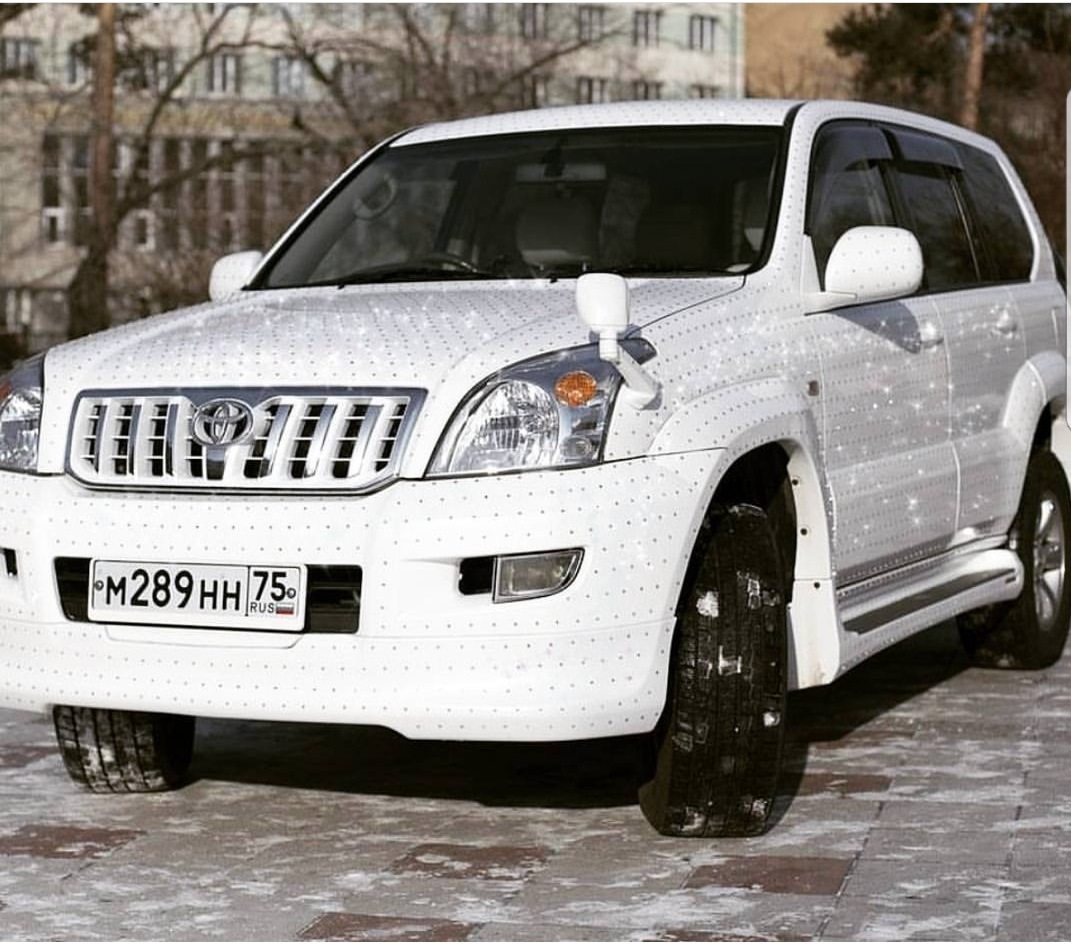 Прадик в Стразах — Toyota Land Cruiser Prado 150-series, 3 л, 2010 года |  прикол | DRIVE2