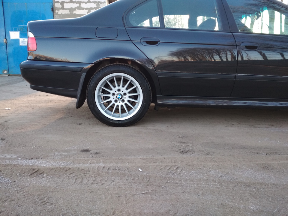 Диски 32. R16 32 стиль БМВ е39. BMW Style 32 r15. BMW e36 32 стиль r15.