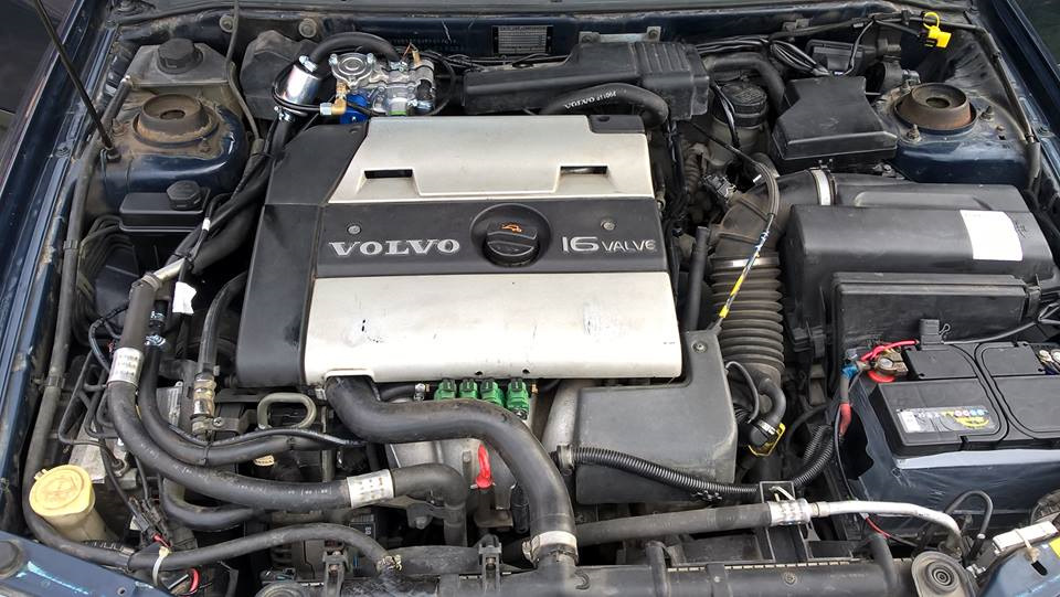 моторный отсек вольво s40 2. гбо 40. гбо 40. гбо баллон на 100 литров солярис. 5.