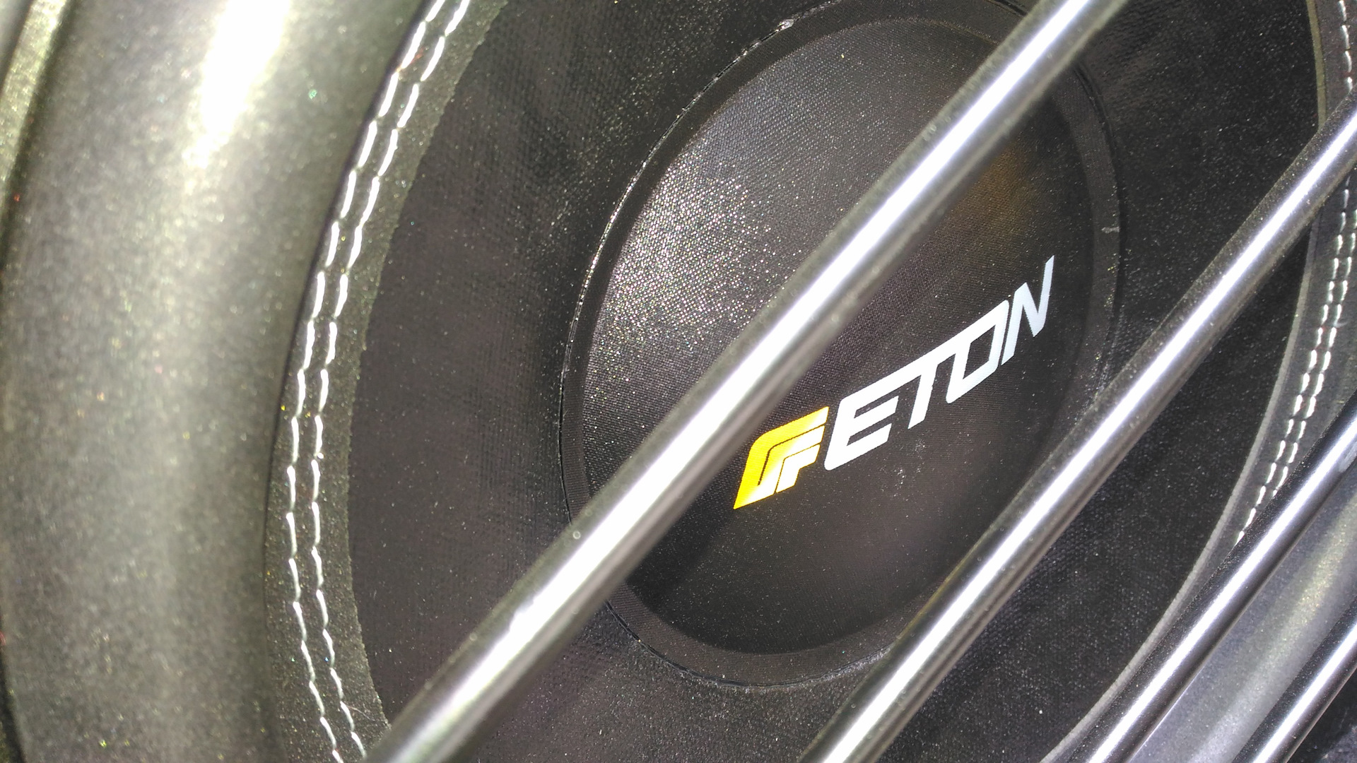 Alpine swg-1244. Eton 12 800. Eton force 10-800br. пенал "нельсон" пу-20-3 белый. 12 800 руб.