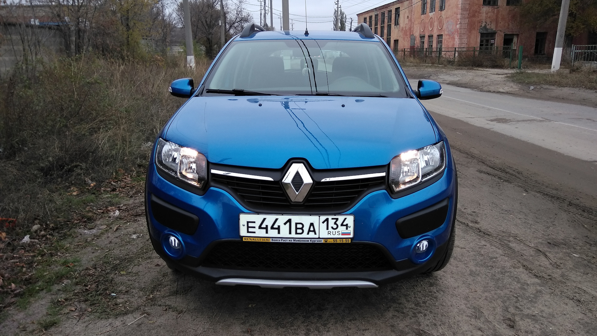 Renault Sandero Stepway (2G) 1.6 бензиновый 2017 | Синяя Стерва Хэтчбек!!!  на DRIVE2