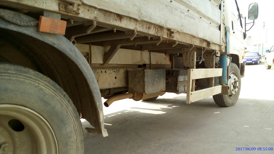 подскажите это усиленная рама или нет — Hyundai HD 72, 3,9 л, 2010 года ...