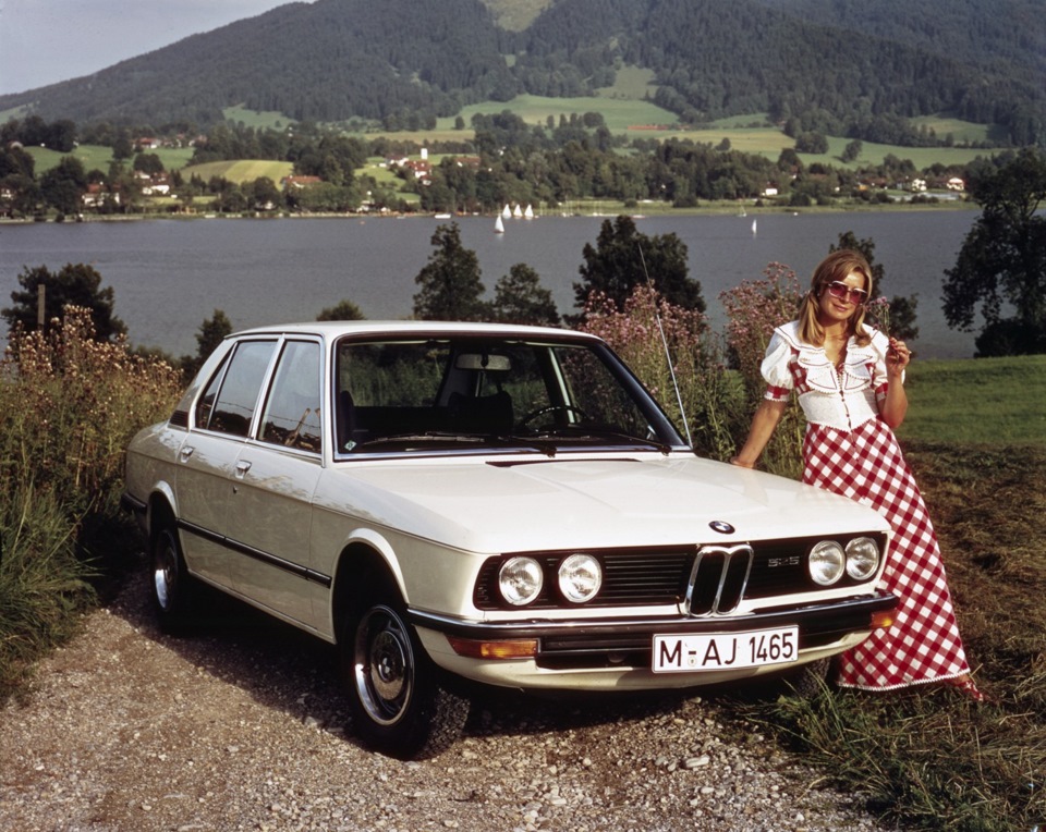 1987 BMW 3 Series M-Technic 2-door - Wallpapers and HD Images Car Pixel