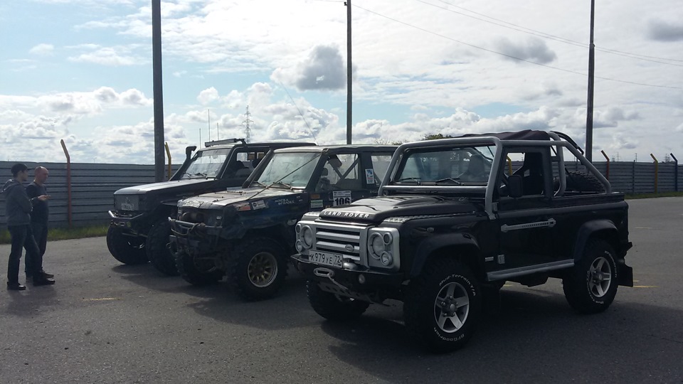 Statement Автофест 2015 Тюмень — Land Rover Defender, 2,4 л, 2008 года ...