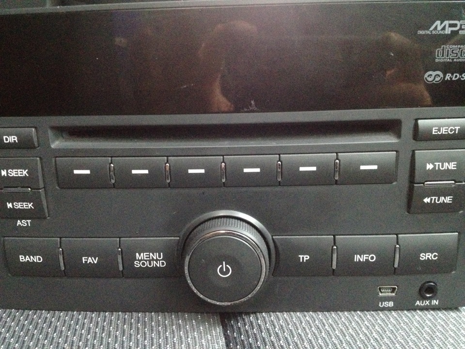 Нужна помощь! В нашей штатной магнитоле имеется линейный выход на ...