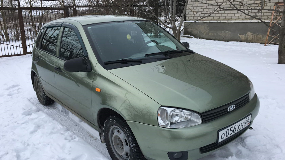 Lada Калина Хэтчбек (1G) 1.6 бензиновый 2009 | колумбийская зелень на ...
