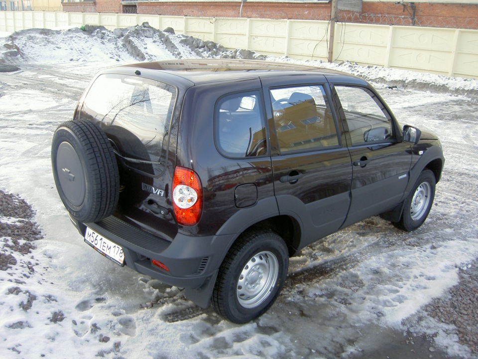 Авито шевроле бу. Chevrolet Niva LC. Нива Шевроле LC комплектация. Нива Шевроле 6 на 6. Шевроле Нива Тип кузова.