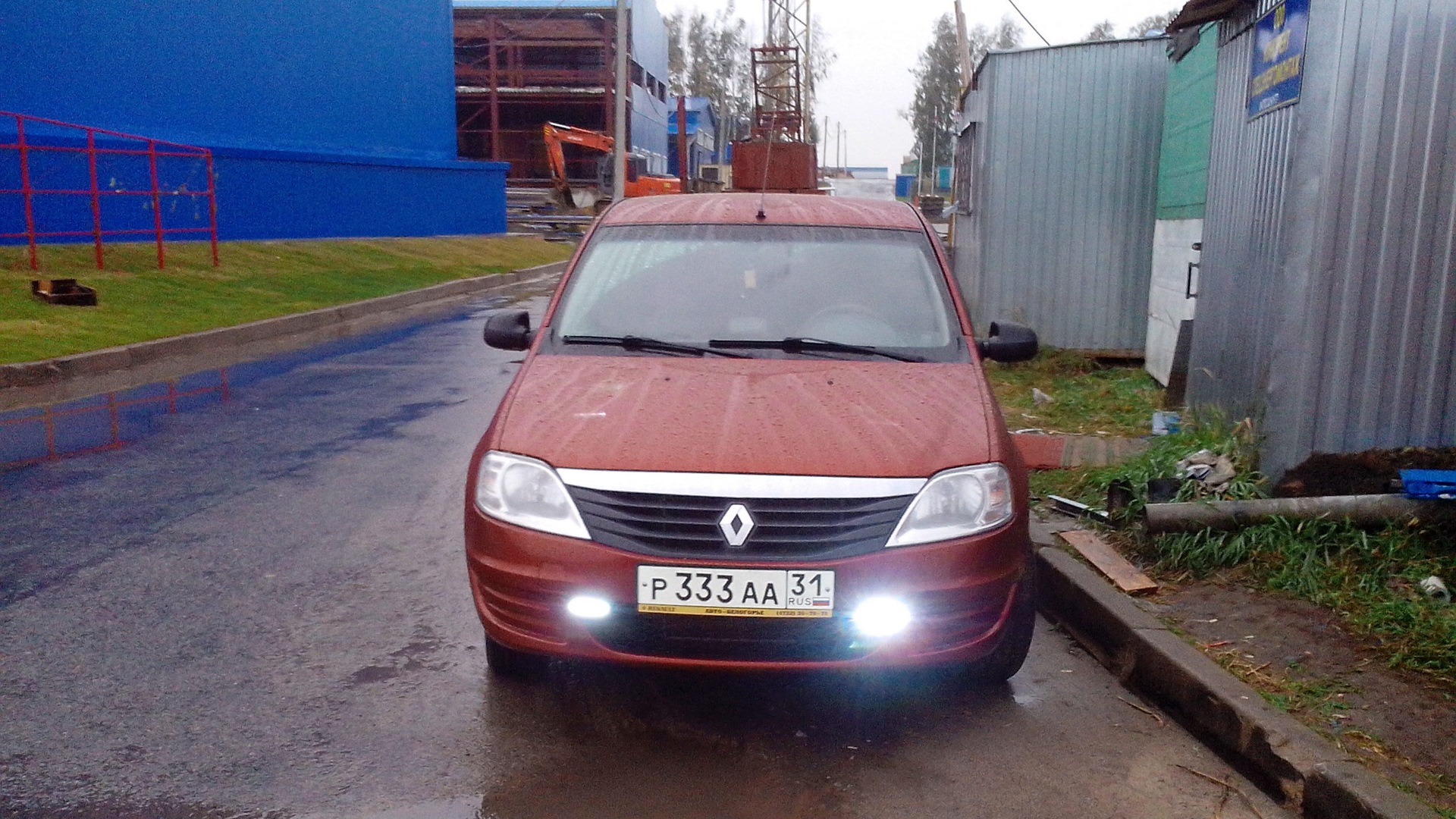 Renault Logan (1G) 1.6 бензиновый 2010 | RedLine 1.6 ♂ на DRIVE2