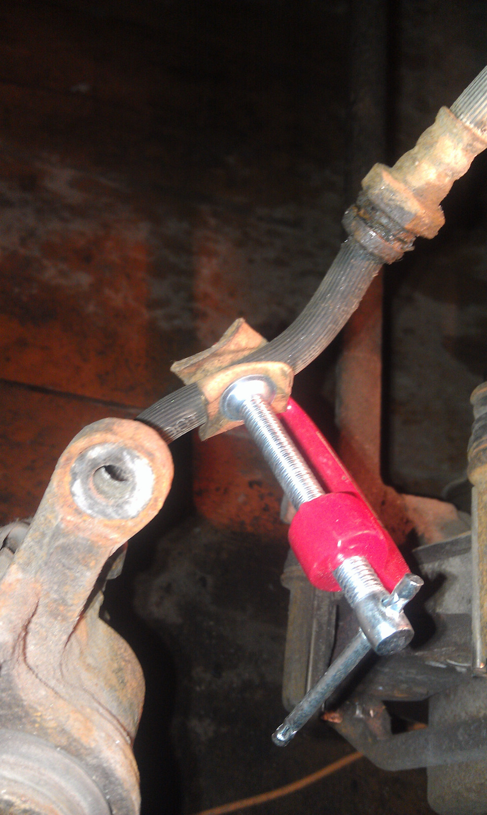 656eaa1s 960 Как перебрать задний суппорт лачетти