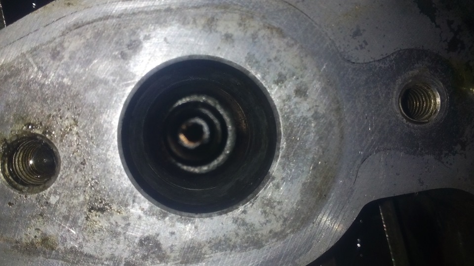 вот такое дело внутри. — Hyundai Grand Starex