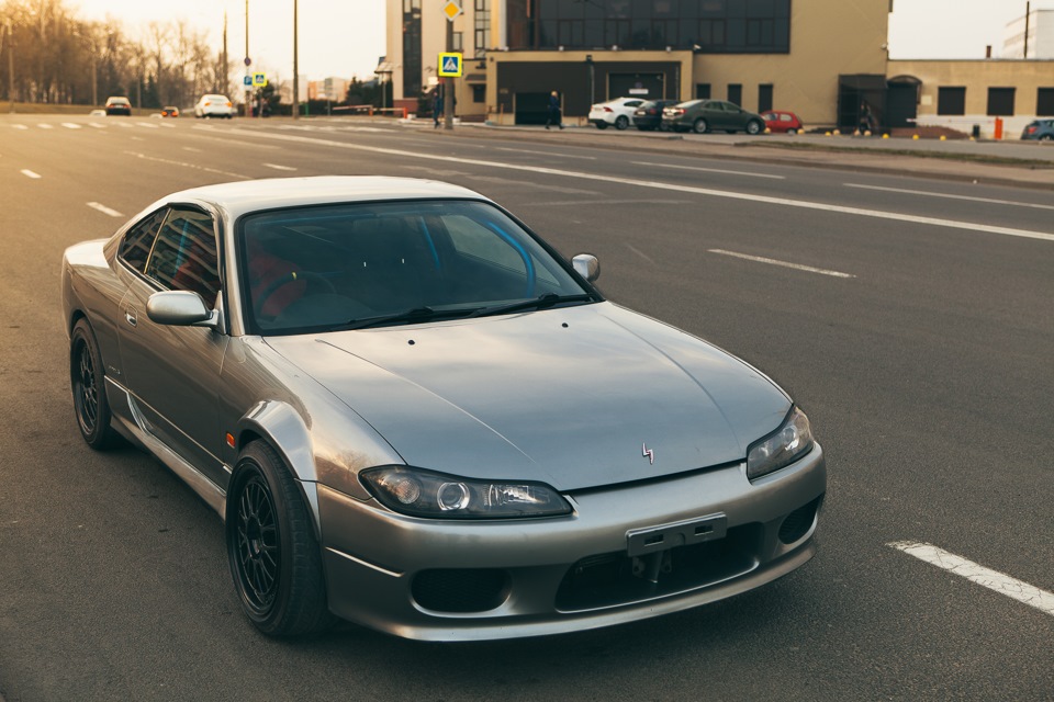 Сильвия ищет себе нового друга теплым минским вечером — Nissan Silvia ...