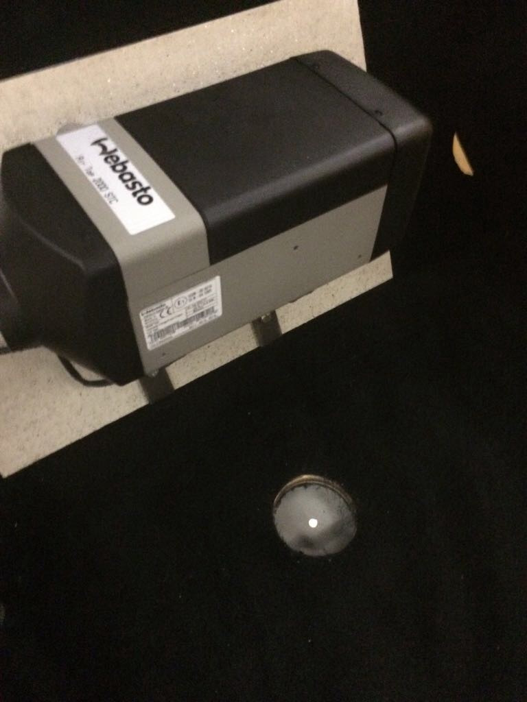 Фото в бортжурнале Volkswagen Caravelle (T3)