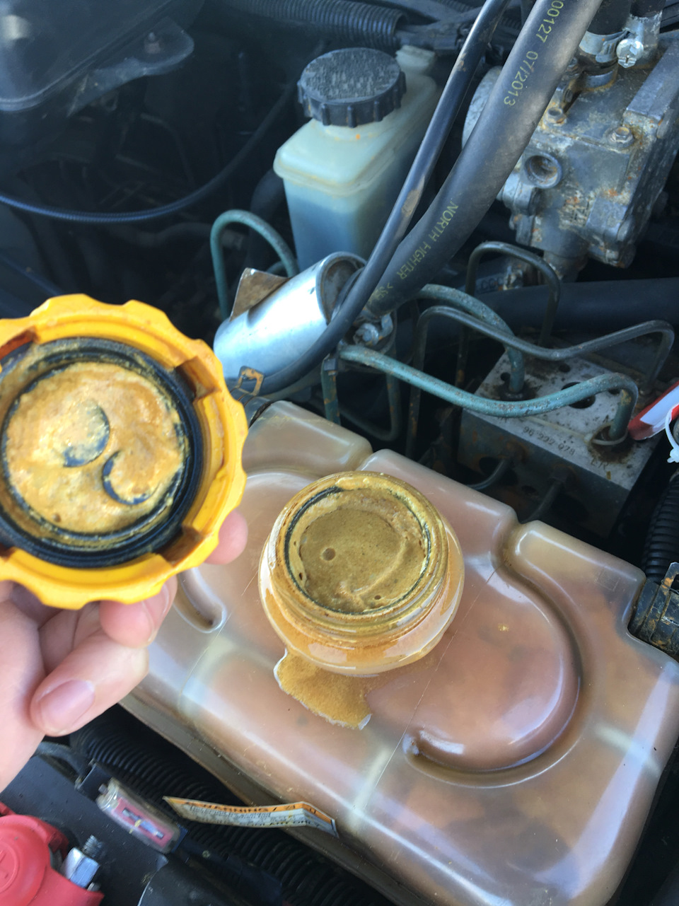 Расширительный бачок. Жидкость охлаждающая. — Daewoo Leganza, 2 л, 1999 ...