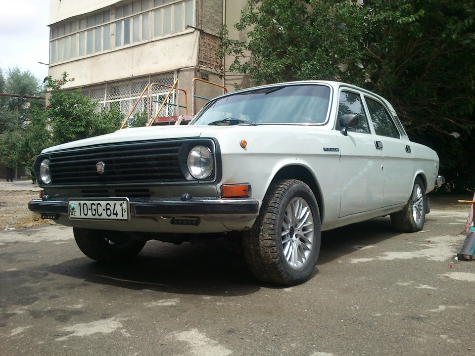 Диски на волгу. ГАЗ 2410 r17. ГАЗ-24 Волга на литье. ГАЗ 24 r16 Ford. ГАЗ 24 BMW.