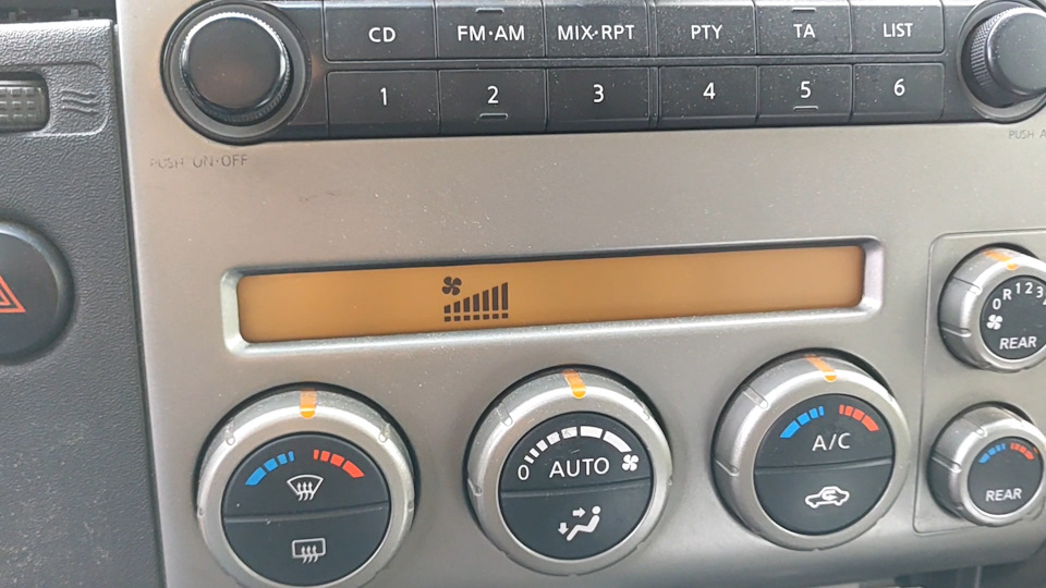 Фото в бортжурнале Nissan Pathfinder (3G)