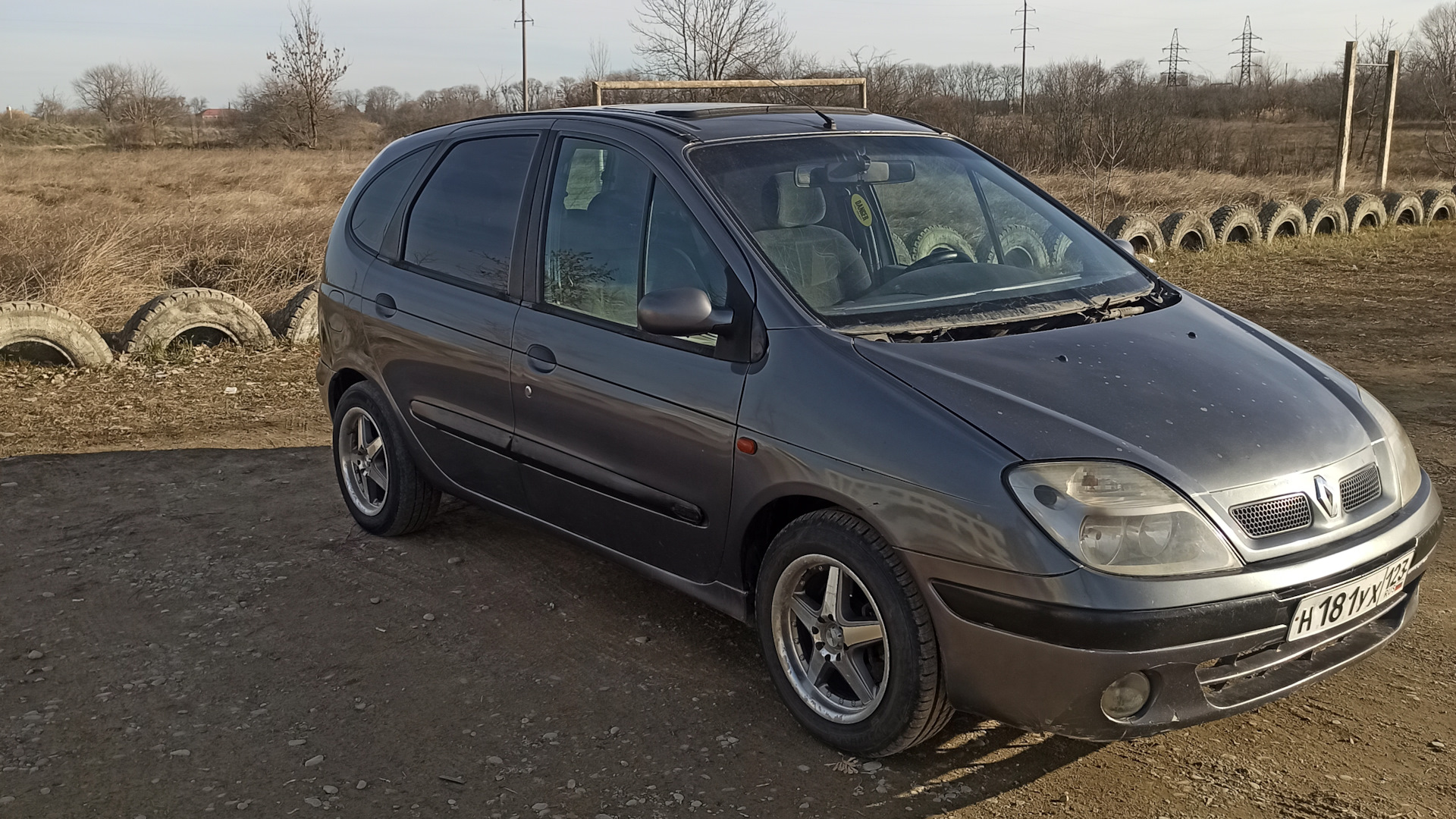 Renault Scenic I 2.0 бензиновый 2000 | 