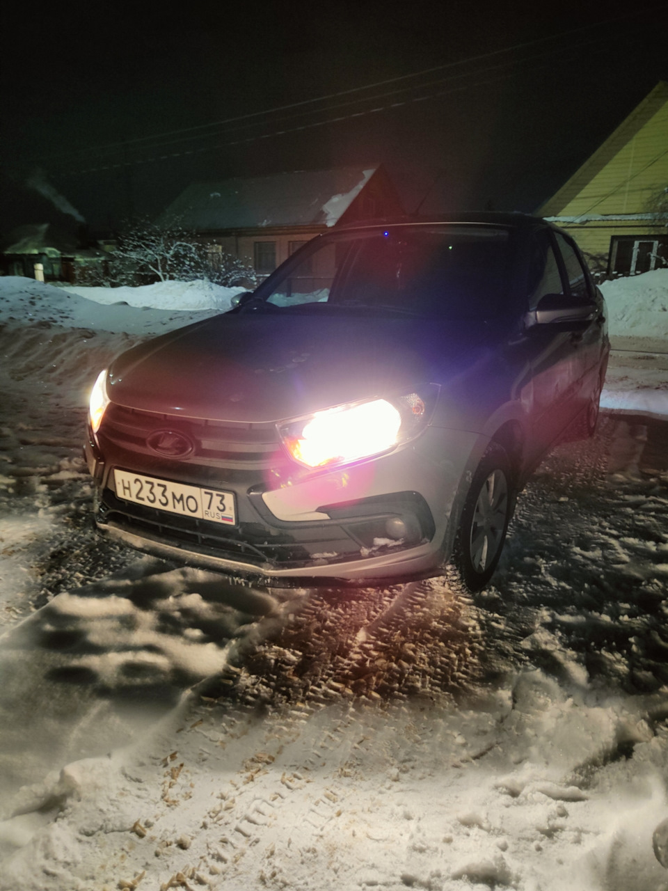 Линзованные LED лампы. — Lada Гранта (2G) FL, 1,6 л, 2022 года ...