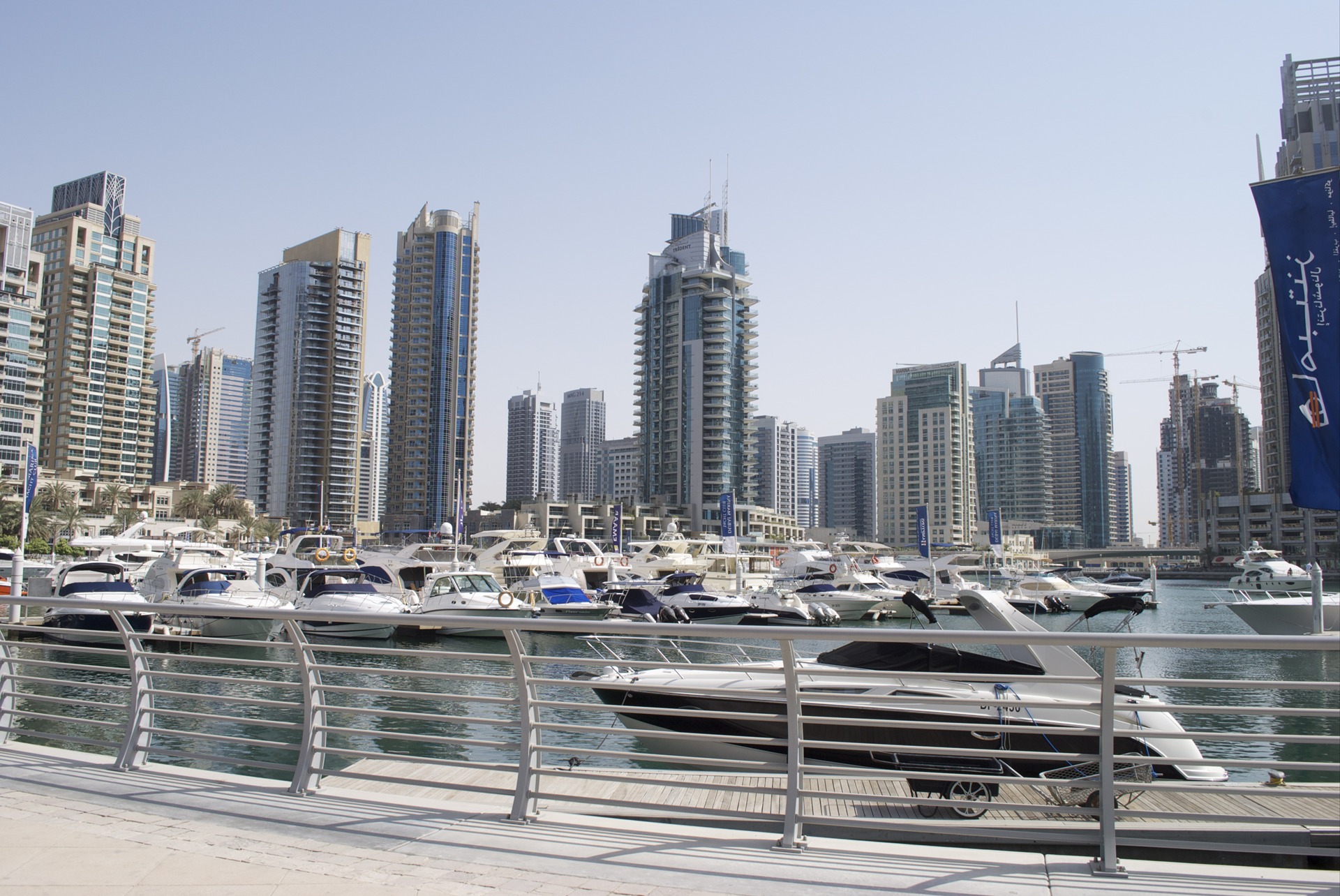 Дубай девушки Dubai Marina