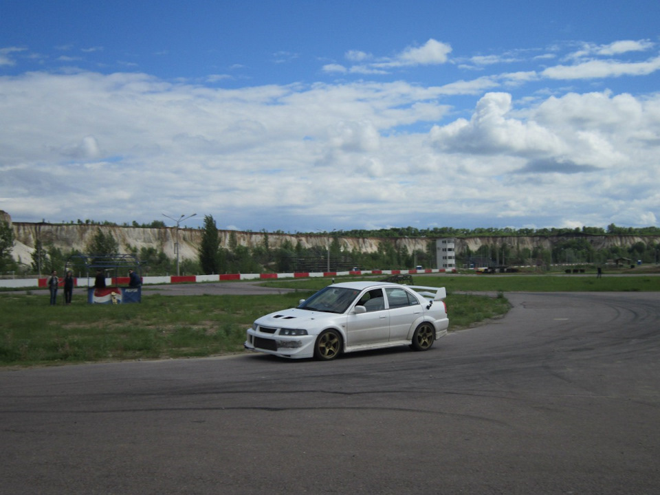 Фото в бортжурнале Mitsubishi Lancer Evolution VI