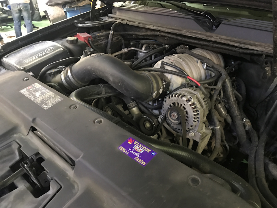 Фото в бортжурнале Cadillac Escalade (3G)