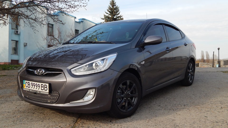 Hyundai Accent 2012