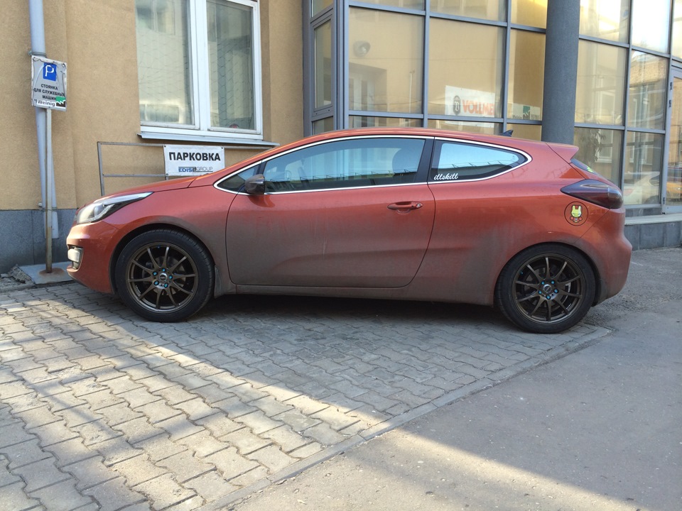 Kia Ceed купе 2013 диски