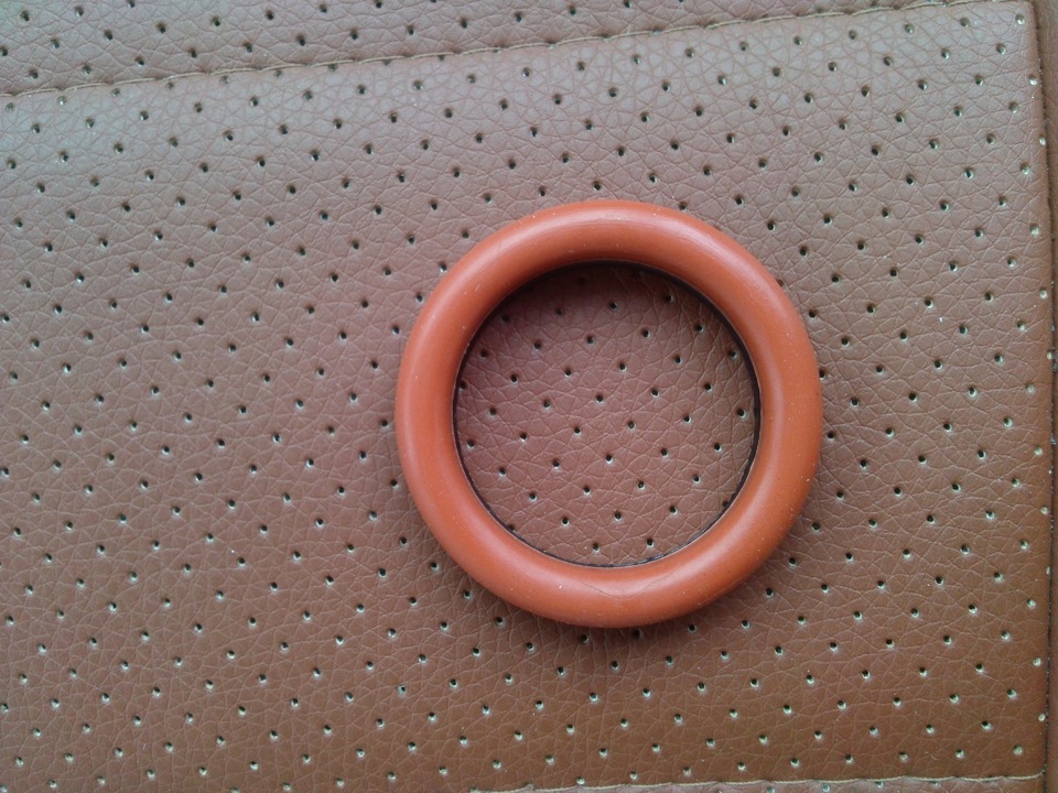 Сверху новая)) — Nissan Almera II (N16)