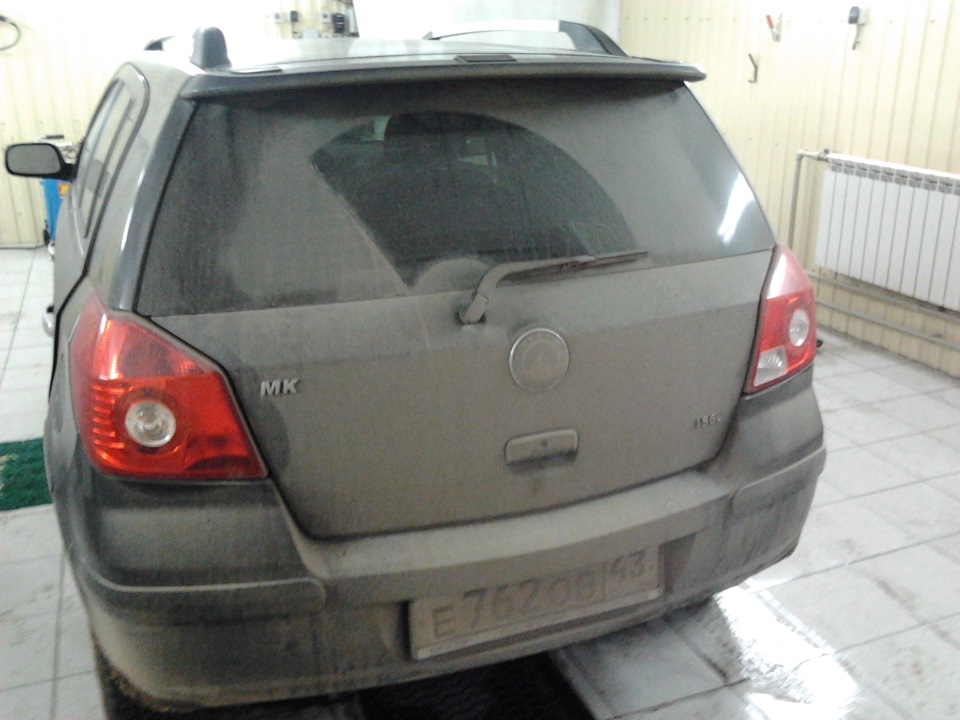 Кросик чистенький) — Geely MK Cross, 1,5 л, 2012 года | мойка | DRIVE2