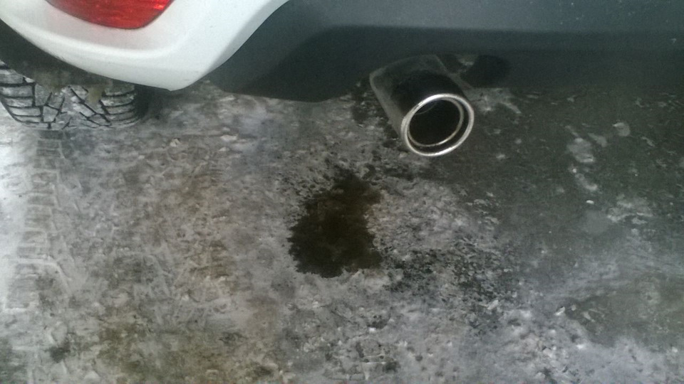 отверстие в глушителе (расширительный бачок) — Nissan Terrano III, 2 л ...