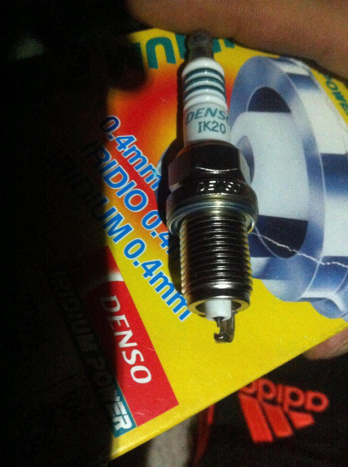 Замена свечей и высоковольтных проводов — Lada 2114, 1,6 л, 2007 года ...