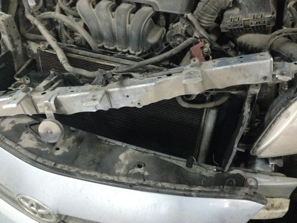 Радиаторы систем — Toyota Corolla (140/150), 1,4 л, 2007 года | своими ...