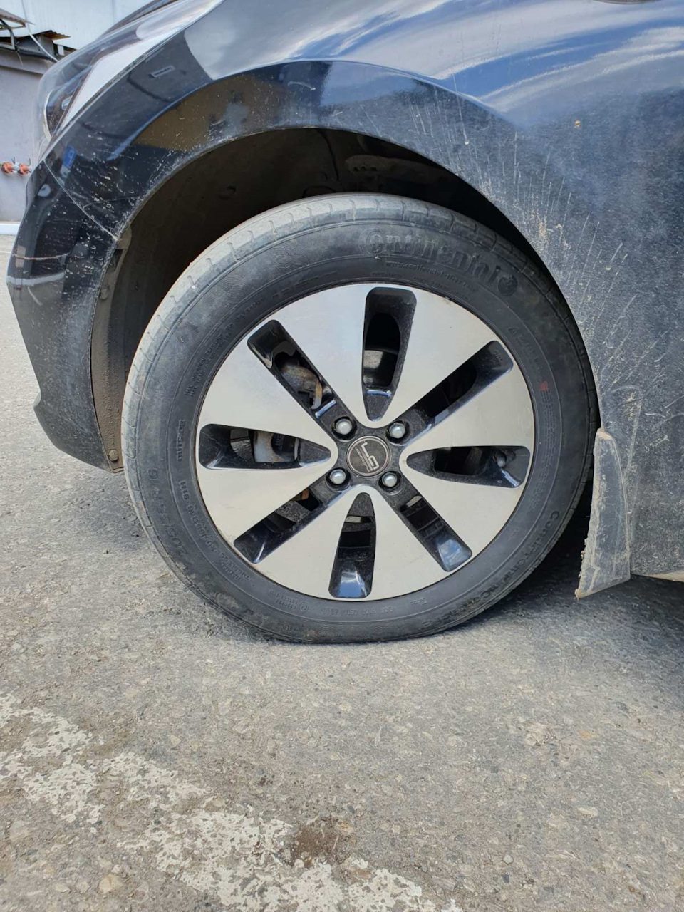 Замена колес — Hyundai Solaris (2G), 1,6 л, 2017 года | колёсные диски ...