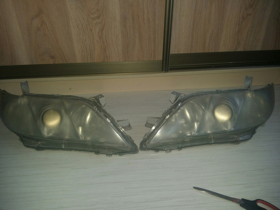 Покрытие фар лаком — Toyota Camry (XV40), 2,4 л, 2007 года | своими ...