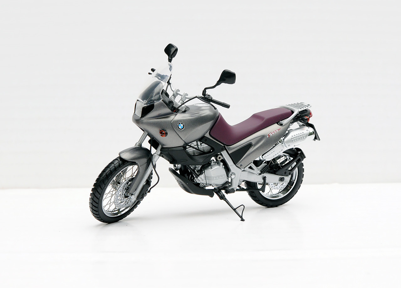 Etc bmw. BMW f650gs MINICHAMPS. BMW f650gs MINICHAMP. F650 1/18.