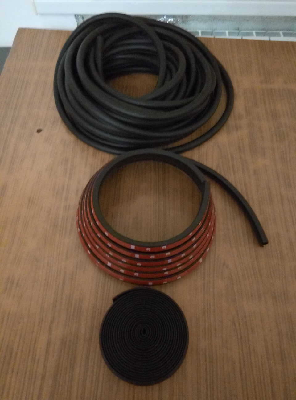 Уплотнитель Z образный с AliExpress — Lada Приора седан, 1,6 л, 2015 ...