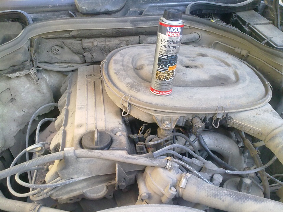 Промывка от масляного шлама Oil-Schlamm-Spulung — Mercedes-Benz E-Class ...